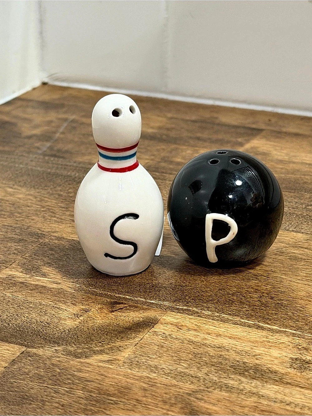 Mini salt and pepper shakers